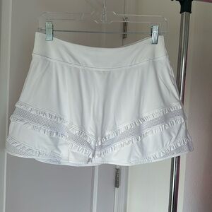 Lilly Pulitzer Luxletic skort. Size S